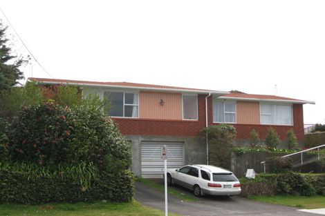 Photo of property in 182 Seaview Road, Westown, New Plymouth, 4310