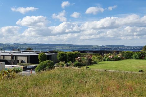 Photo of property in 20 Kurapoto Lane, Rainbow Point, Taupo, 3330