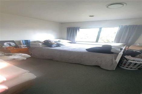 Photo of property in 10 Elvira Place, Ranui, Auckland, 0612