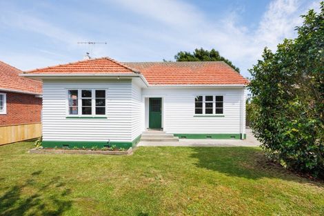 Photo of property in 258 College Street, West End, Palmerston North, 4412