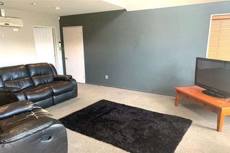 Photo of property in 96a Packe Street, Edgeware, Christchurch, 8013