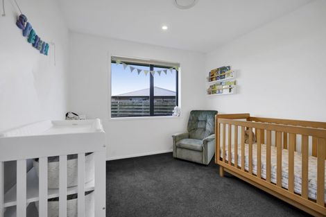 Photo of property in 8 Tikorangi Road East, Tikorangi, 4383