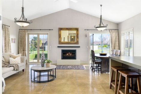 Photo of property in 69 Wiltshire Drive, Huntington, Hamilton, 3210