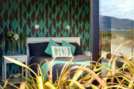 Photo of property in 9 Forest Heights, Wanaka, 9305