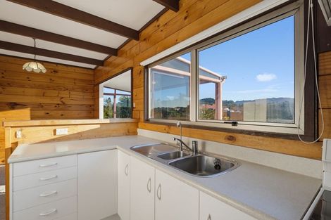 Photo of property in 4 Ridge Road, Tairua, 3508