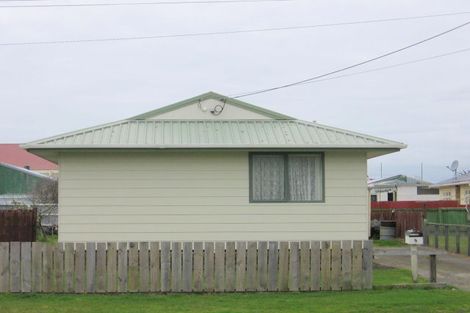 Photo of property in 4 Liddell Street, Foxton, 4814