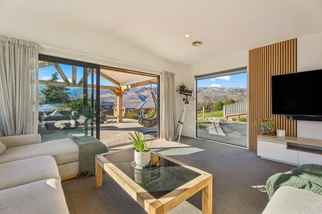 Photo of property in 9 Arion Court, Mount Pisa, Cromwell, 9383