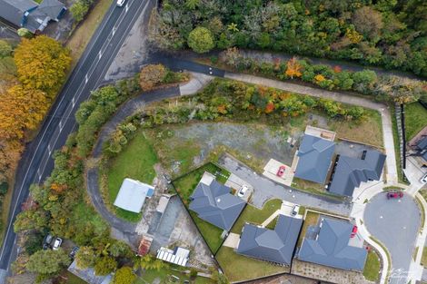 Photo of property in 6 Nikau Lane, Timberlea, Upper Hutt, 5018