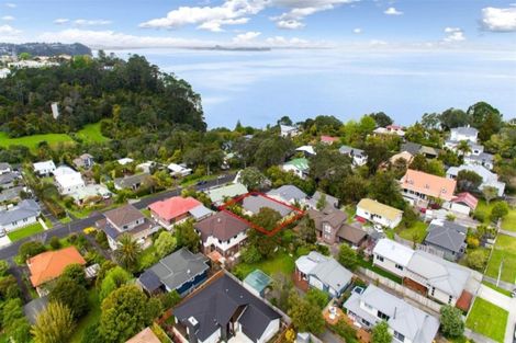 Photo of property in 15b Harrybrook Road, Green Bay, Auckland, 0604