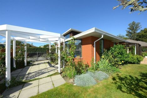 Photo of property in 2 Rubens Place, Burnside, Christchurch, 8053