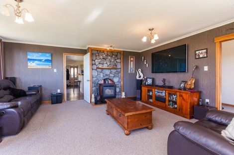 Photo of property in 214 Mataro Road, Onaero, Urenui, 4375