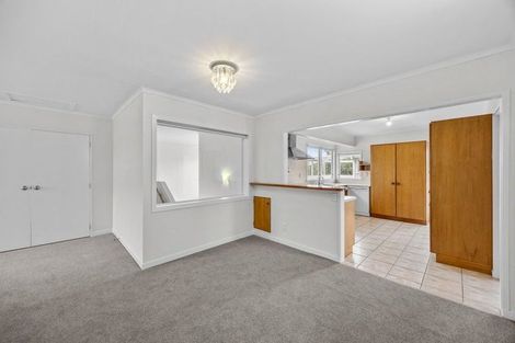 Photo of property in 7 Lewis Road, Pakuranga, Auckland, 2010