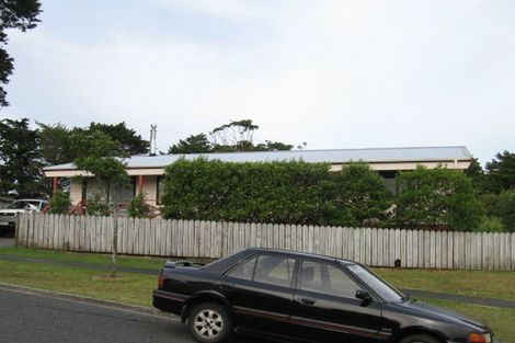 Photo of property in 17 Mona Vale, West Harbour, Auckland, 0618