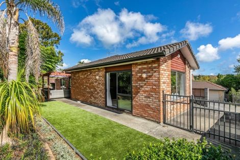 Photo of property in 86 Seabrook Avenue, New Lynn, Auckland, 0600