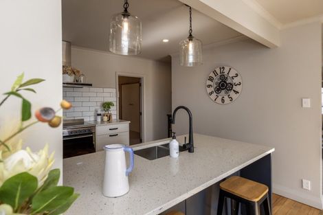 Photo of property in 5 Eatwell Avenue, Paraparaumu Beach, Paraparaumu, 5032