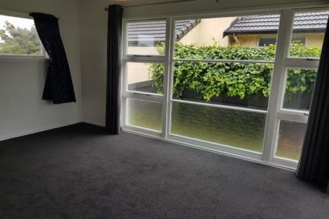 Photo of property in 1 Brookby Crescent Avonhead Christchurch City