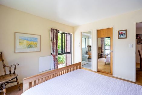 Photo of property in 110 Renown Road, Raumati South, Paraparaumu, 5032