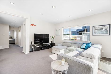 Photo of property in 106 Voyager Drive, Gulf Harbour, Whangaparaoa, 0930