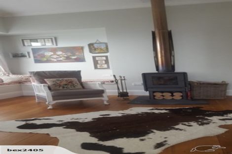 Photo of property in 37 Harrison Street West, Featherston, 5710