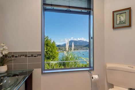 Photo of property in 8 Marina View, Waikawa, Picton, 7281