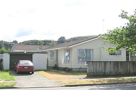 Photo of property in 2/35 Gemstone Drive, Birchville, Upper Hutt, 5018