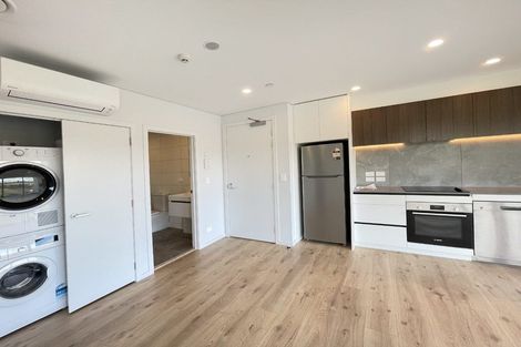 Photo of property in 301/3 Kaipiho Lane, Albany, Auckland, 0632