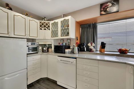 Photo of property in 6 Shearer Street, Tinwald, Ashburton, 7700