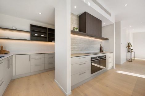 Photo of property in 1 Serpentine Street, Wanaka, 9305