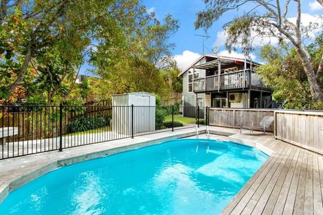 Photo of property in 50 Alton Avenue, Hillcrest, Auckland, 0627