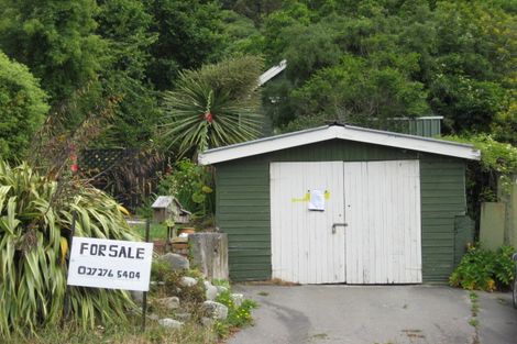 Photo of property in 79 Port Hills Road, Heathcote Valley, Christchurch, 8022