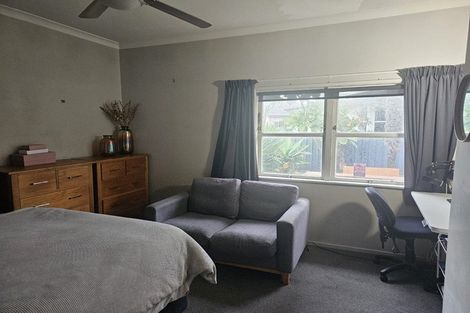 Photo of property in 1b Cassino Crescent, Onekawa, Napier, 4110