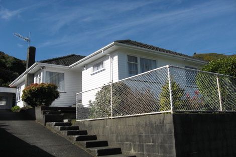 Photo of property in 35 Castlerea Street, Wainuiomata, Lower Hutt, 5014