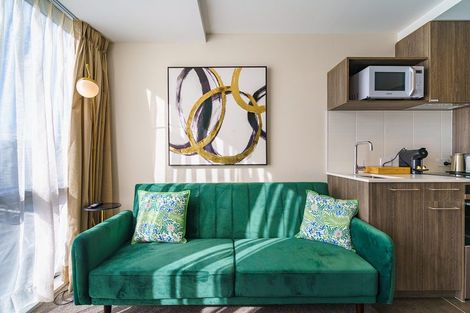 Photo of property in Proximity Apartment Hotel, 172 Thorndon Quay, Pipitea, Wellington, 6011