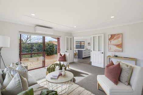 Photo of property in 4 Glen Loch Place, Paraparaumu, 5032