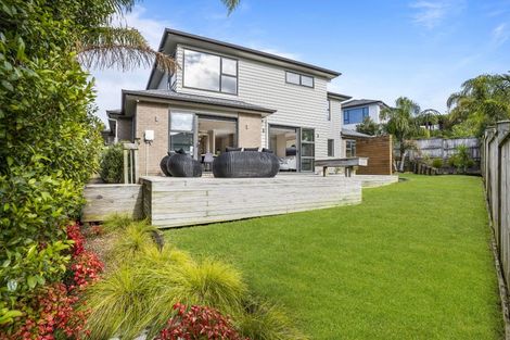 Photo of property in 16 Miller Rise, Silverdale, 0932