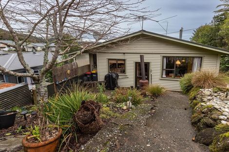 Photo of property in 13 Ashmore Avenue, Cobden, Greymouth, 7802