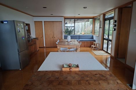 Photo of property in 1/1 Carlisle Road, Torbay, Auckland, 0630