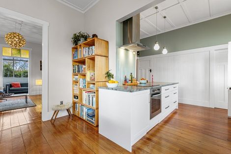 Photo of property in 123 Boucher Avenue, Te Puke, 3119