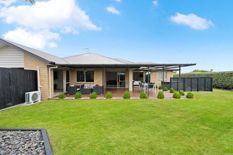 Photo of property in 2 Limber Hill, Flagstaff, Hamilton, 3210