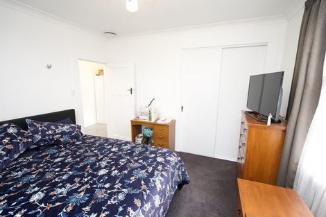 Photo of property in 129 Church Street, West End, Palmerston North, 4412