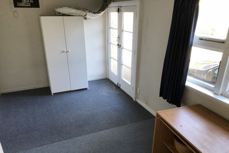 Photo of property in 310 Riccarton Road, Upper Riccarton, Christchurch, 8041