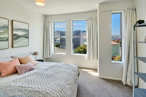 Photo of property in 35 Karo Drive, Te Aro, Wellington, 6011