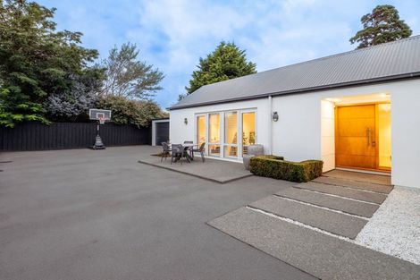 Photo of property in 5 Rockport Place, Parklands, Christchurch, 8083