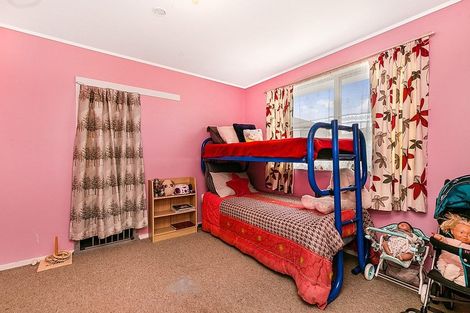 Photo of property in 25 Astor Place, Manurewa, Auckland, 2102