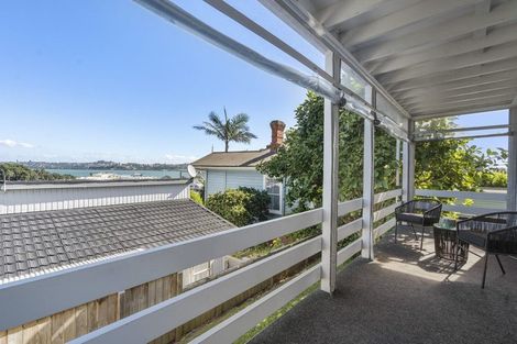 Photo of property in 6/66 Victoria Road, Devonport, Auckland, 0624