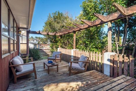 Photo of property in 55 Blakeborough Drive, Forrest Hill, Auckland, 0620