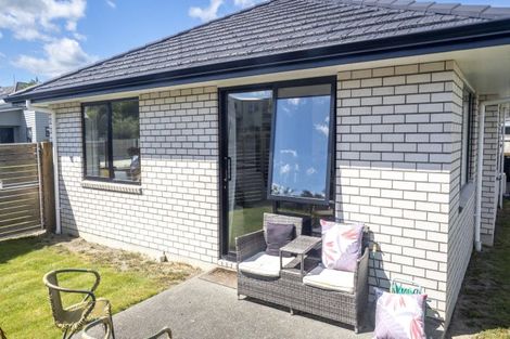 Photo of property in 2 Tarata Grove, Lansdowne, Masterton, 5810