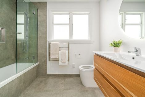 Photo of property in 201 Cashmere Road, Hoon Hay, Christchurch, 8025