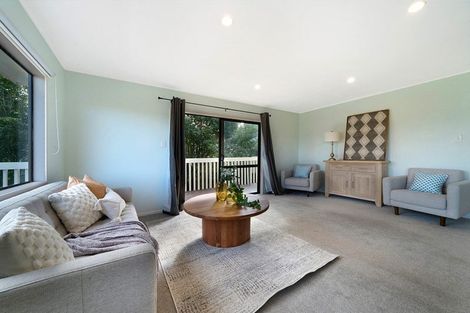 Photo of property in 2/31 Rangeview Road, Sunnyvale, Auckland, 0612