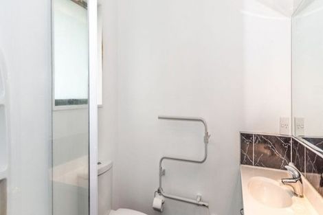 Photo of property in 10 Trillick Place, Tuakau, 2121